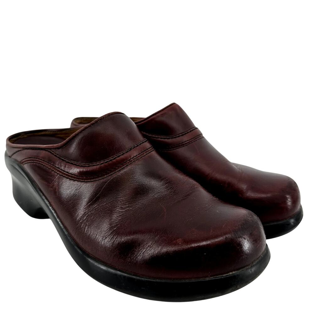 Ariat Bridgeport Mule Leather Shoes Slip On Closed Toe Heel Maroon Red 7